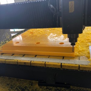 https://www.bydplastics.com/ultra-high-molecular-weight-polyethylene-uhmwpe-sheet-product/