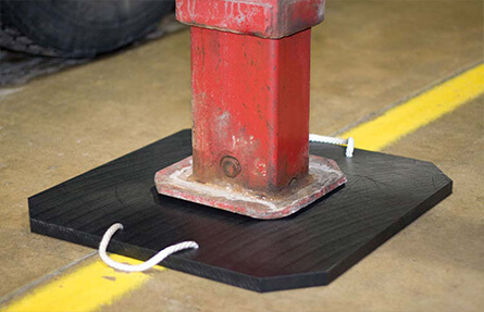 https://www.bydplastics.com/polyethylene-crane-outrigger-pads-pe-outrigger-pad-crane-stabiliser-pad-product/