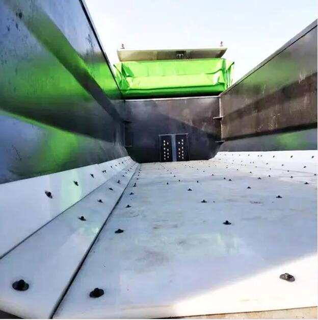 Why is the UHMWPE sheet popular with power factory and coal factory ?